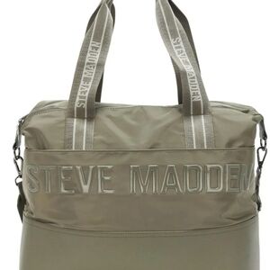 Steve Madden Juniper (Olive Green)BGymm WeekenderToteBag (BOLD BLACK LOGO)+pouch